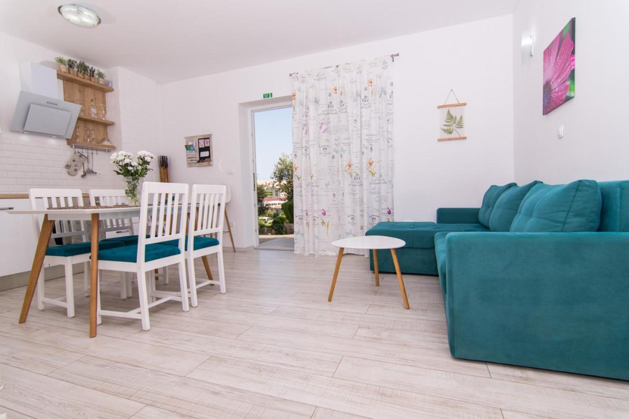 Apartman Sun Solin Lägenhet Exteriör bild
