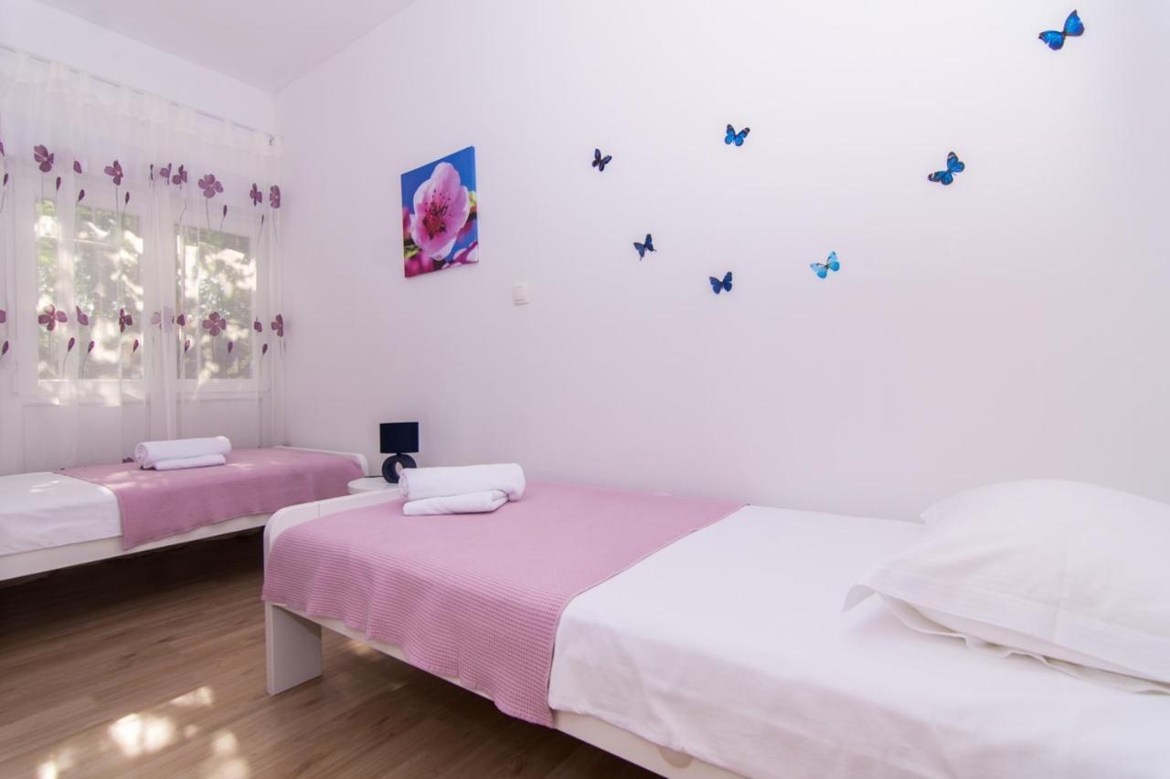 Apartman Sun Solin Lägenhet Exteriör bild